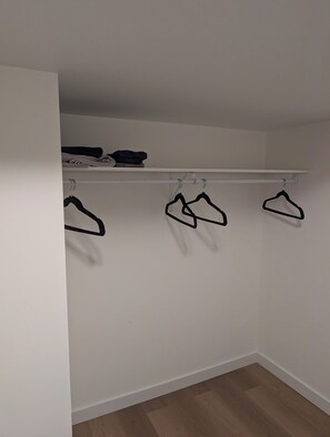 Interior - 2 Bedrooms Basement Suite (Saskatoon)