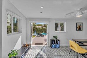 Interior - The Design District Pool House (Miami)