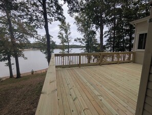 Property grounds - Spacious Cabin overlooking Kentucky Lake (Benton)