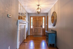 Interior - Spacious House on Kentucky Lake (Benton)
