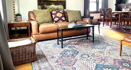 Sunny 2BR Tosa Bungalow Hideaway I Relax & Unwind