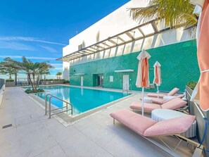 Pool - MIA Worldcenter Premium 1BR,Balcony & Rooftop Pool (Miami)