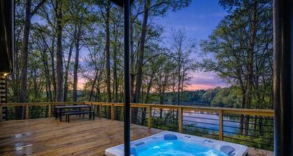 Riverfront Modern Cabin | Hot Tub + Scenic Views