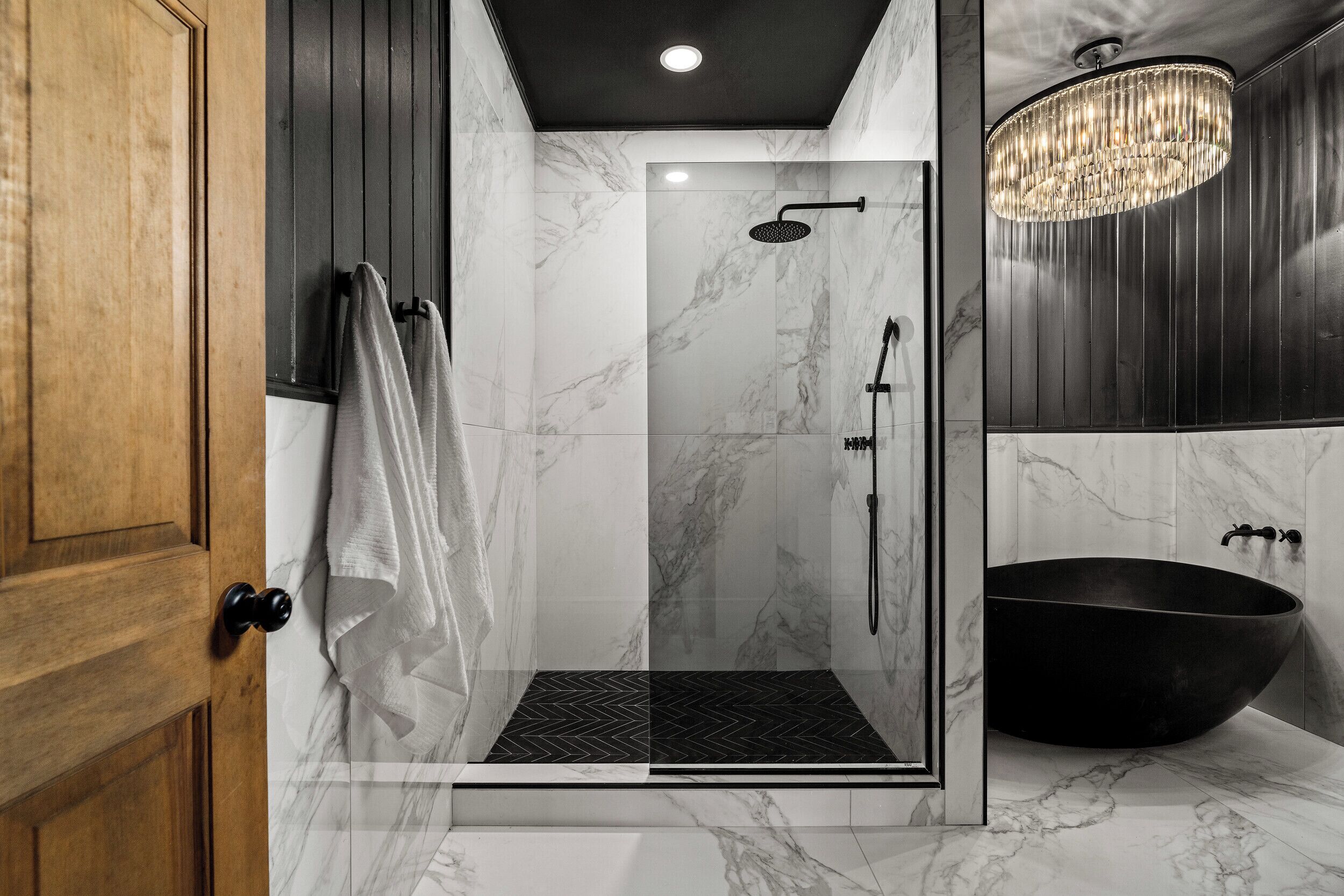 Douche, serviettes fournies