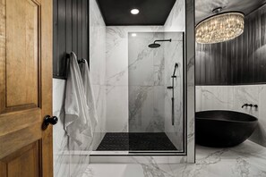 Shower, towels