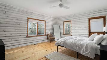 Lit de bébé portatif, accès au Wi-Fi (inclus), literie fournie