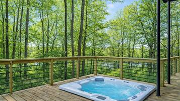 Baignoire à remous extérieure