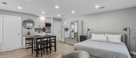 1 chambre, accès Internet, draps fournis