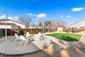 Property grounds - Welcoming Home near Downtown Boise (Boise)