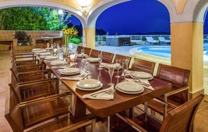 Outdoor dining - Teresa Fontalba_Ses Casetes (Sant Jordi de Ses Sali)