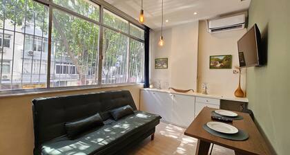 Green Studio 5 Minutes from Copacabana Beach