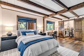 2 Schlafzimmer, Schreibtisch, WLAN, Bettwäsche