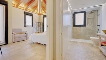 Dusche, Haartrockner, Bidet, Handtücher