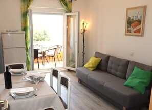 Interior - A3 comfortable apartment with terrace, garden and sea view (Barbat na Rabu)