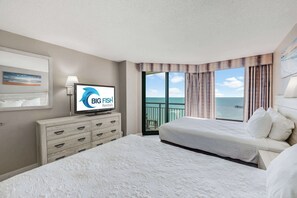 1 bedroom, iron/ironing board, WiFi, bed sheets - Remodeled and Decorated 1BR Direct Oceanfront View (Myrtle Beach)