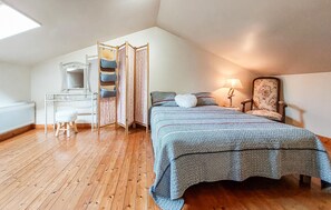 2 bedrooms, travel cot, free WiFi - Charmante maison au calme (Savigné)