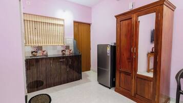 Chambre Double Deluxe, balcon, vue jardin | Ăquipements de cuisine partagĂ©e