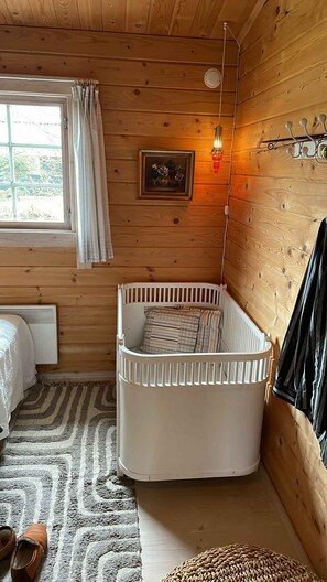 3 camere, ferro/asse da stiro, Wi-Fi gratuito