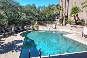 Outdoor pool, a heated pool - Spacious 3-bedroom condo in Catalina Foothills (Tucson)