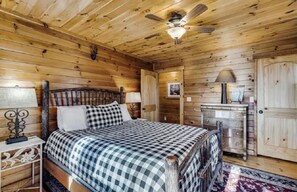 Silitysrauta/-lauta, Wi-Fi, vuodevaatteet