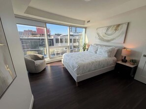 アイロン / アイロン台、WiFi、ベッドシーツ