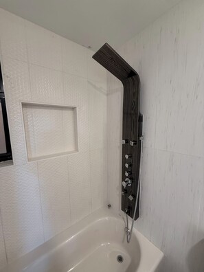Hair dryer, towels, soap, toilet paper - City Lights, Quiet Nights NYC Modern Retreat (Jersey City)