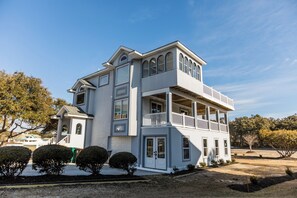 Exterior - Fully remodeled Feb 2026 -  Game Room -  Deluxe Retreat in charming Corolla (Corolla)