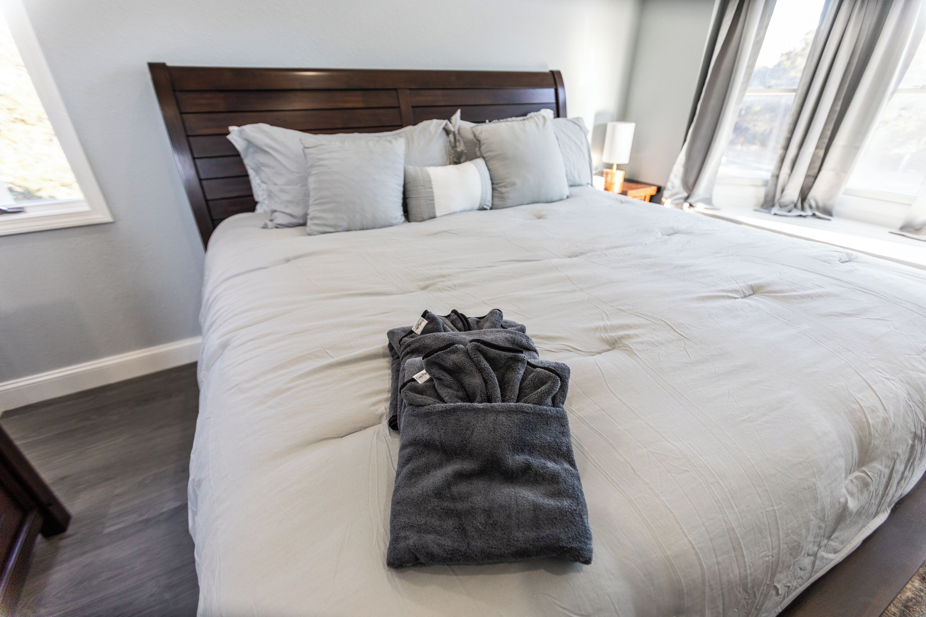 5 Schlafzimmer, Bügeleisen/Bügelbrett, Reisekinderbett, WLAN