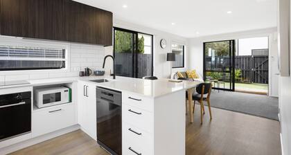 Musselburgh Rise Townhouse