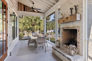 Dining - Luxury May River Retreat | Carriage House | Outdoor Kitchen | Walk to Moreland (Bluffton)