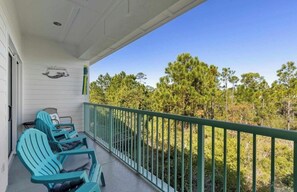 Property grounds - The Perdido Pearl (Pensacola)