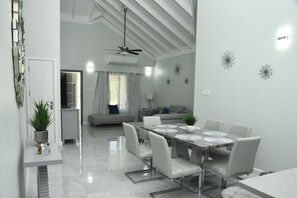 Dining - New 3-bedroom Villa by the beach in Drax Hall with 24hr security. Best location. (St Ann's Bay)
