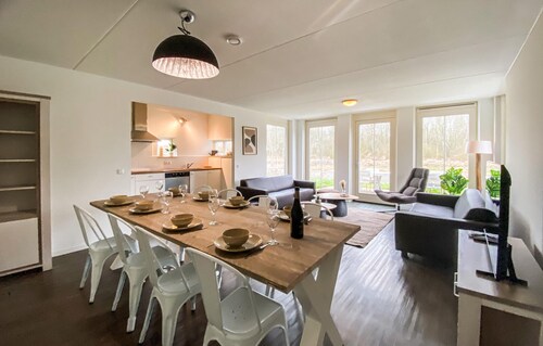 Beautiful home in Witmarsum