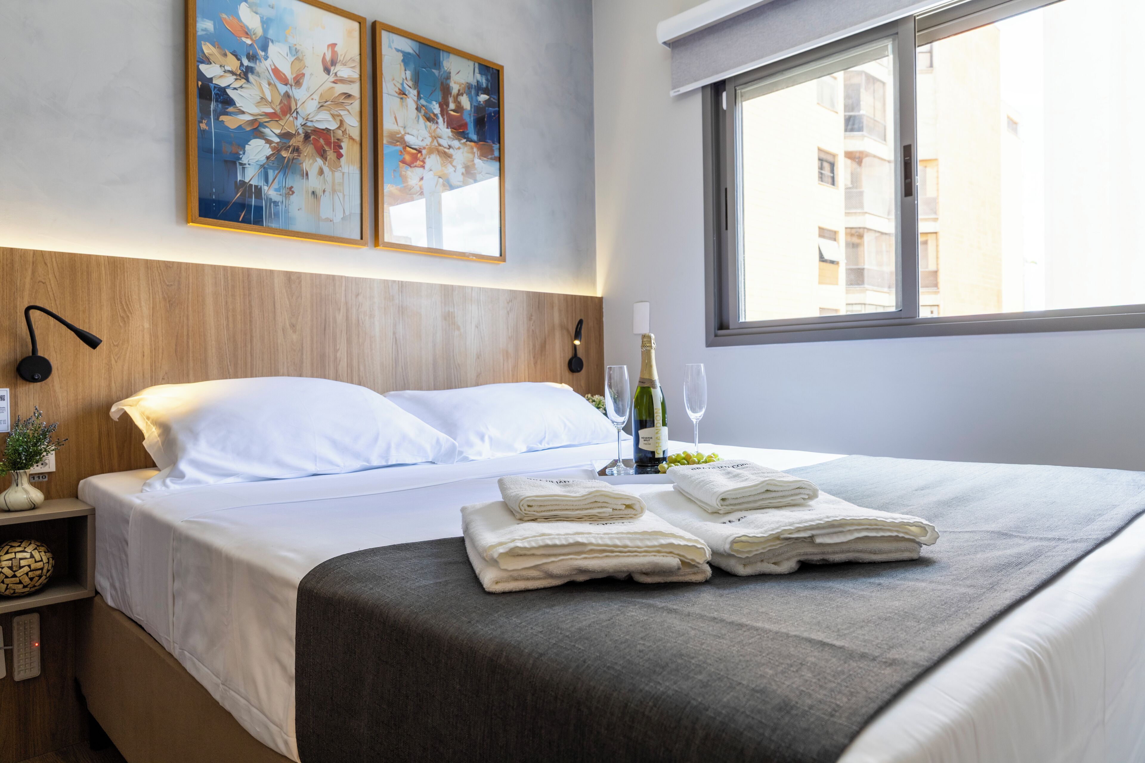 Apartamento | Escrivaninha, Wi-Fi de cortesia