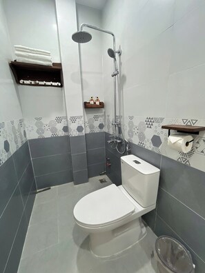 Bathroom - MINH MINH NAM 3 HOTEL (Ninh Kieu)