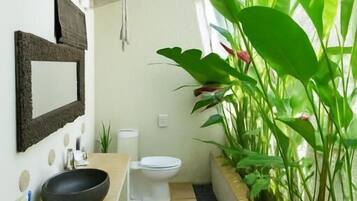 Standard Villa, Poolside | Bathroom