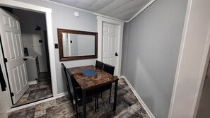 Dining - Central and Convenient Ground Floor Apartment (Oswego)