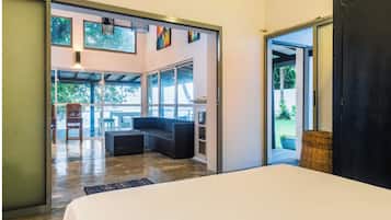 3 Schlafzimmer, Bügeleisen/Bügelbrett, Internetzugang, Bettwäsche