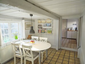 Dining - Historic townhouse in the heart of Ærøskøbing (Ærøskøbing)