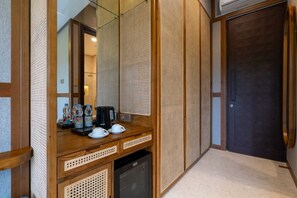 Biệt thự dành cho gia đình, 5 phòng ngủ, quang cảnh núi | Nội thất