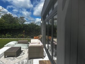 Terrace/patio - Fairway Lodge for up to 8 adults and 2 children (St. Andrews)