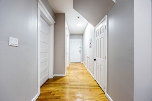 Apartemen | 4 kamar tidur