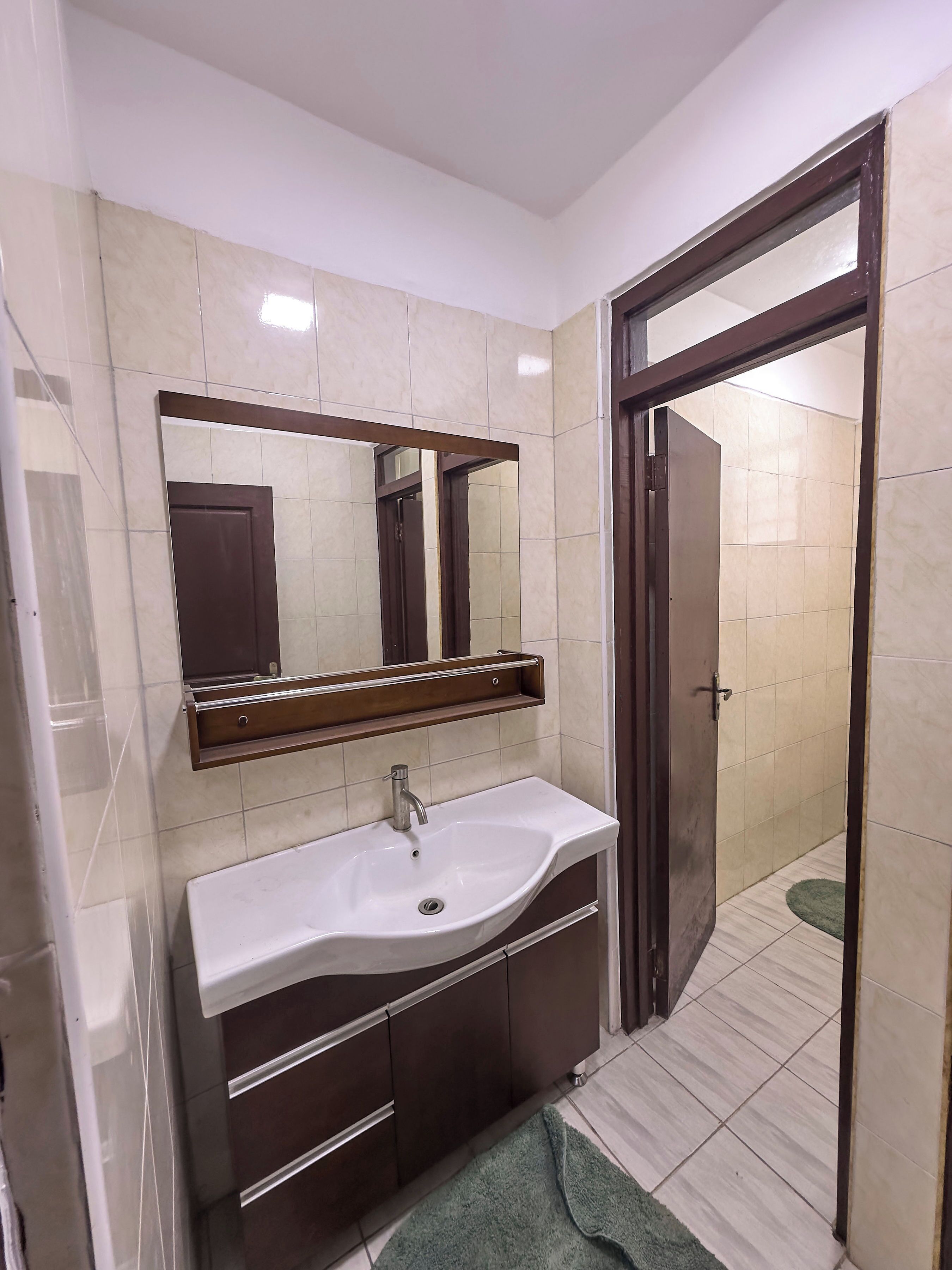 Shower, towels, soap, toilet paper