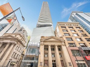 Exterior - Sun-Filled Trendy Historic Condo with Gym (Toronto)