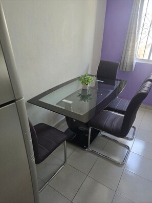 Standard Room | Dining - ALOJAMIENTO CANDELARIA CAMPECHE (Candelaria)