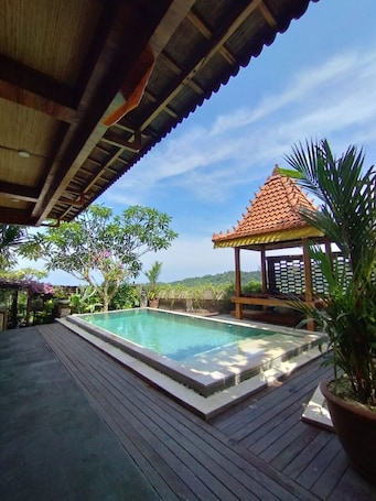 华丽双人房或双床房, 阳台, 山景 | 泳池 | 室外游泳池. 阿万奇塔别墅蒙杜克