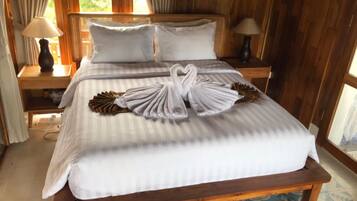 Deluxe Double or Twin Room, Balcony, Hill View | Free WiFi