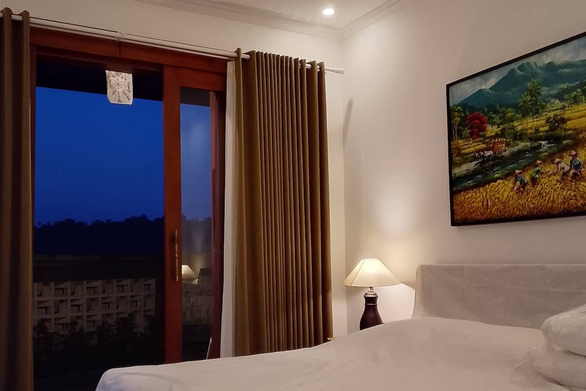 Comfort szoba kétszemélyes ággyal, 1 queen (nagyméretű) franciaágy, privát fürdőszoba | Ingyenes wifi