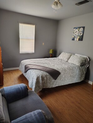 3 makuuhuonetta, Wi-Fi, vuodevaatteet