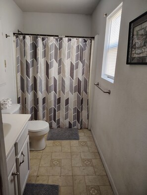 Handtücher, Toilettenpapier